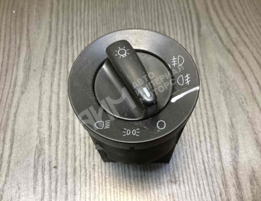 Переключатель света Volkswagen Golf IV (1J) 1997-2004  Volkswagen Golf Golf IV (1J) 1997-2004