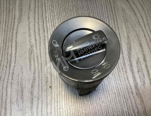 Переключатель света Volkswagen Passat B5 (3B) 1996-2000  Volkswagen Passat Passat B5 (3B) 1996-2000