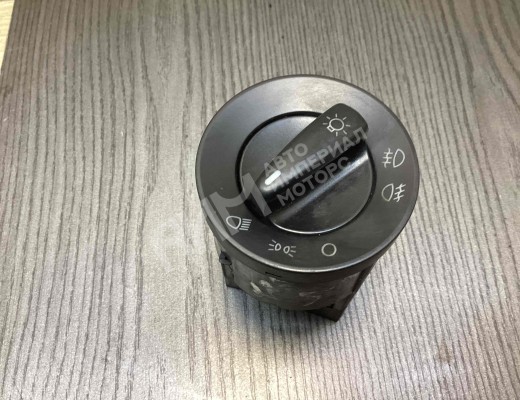 Переключатель света Volkswagen Passat B5 (3B) 1996-2000  Volkswagen Passat Passat B5 (3B) 1996-2000