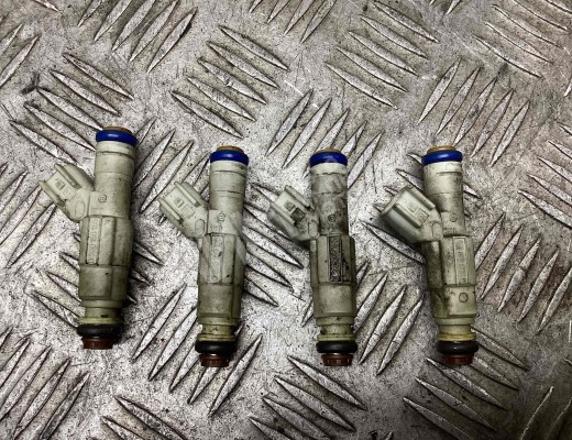 Форсунка Ford C-Max I (C214) 2003-2007  Ford C-Max C-Max I (C214) 2003-2007