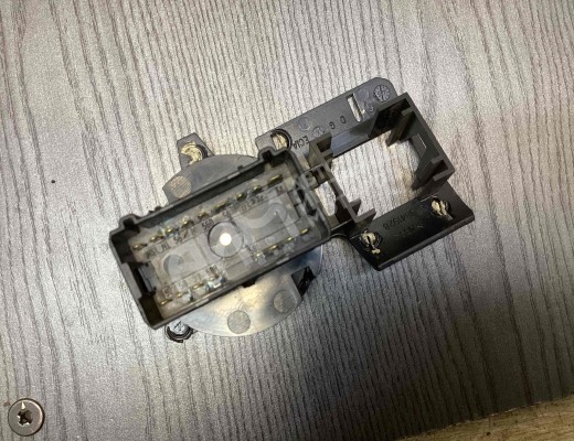 Переключатель света Volkswagen Passat B5 (3B) 1996-2000  Volkswagen Passat Passat B5 (3B) 1996-2000