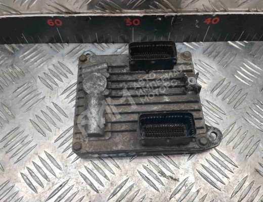 Блок управления двигателем Opel Signum 2003-2005  Opel Signum Signum 2003-2005