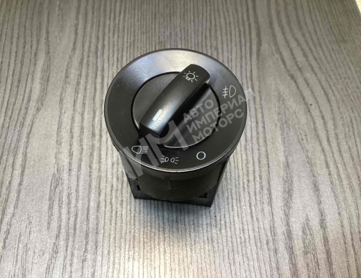 Переключатель света Volkswagen Polo IV (9N) 2001-2005  Volkswagen Polo Polo IV (9N) 2001-2005