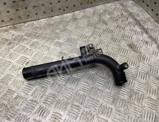 Трубка охлаждающей жидкости пластиковая Opel Vectra B 1999-2002 рестайлинг  Opel Vectra Vectra B 1999-2002 рестайлинг