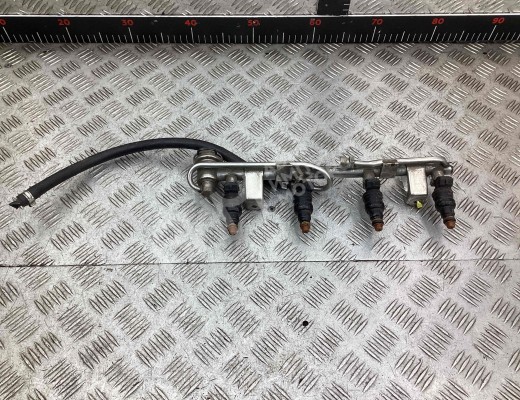 Форсунка Audi A4 B5 (8D) 1994-1999  Audi A4 A4 B5 (8D) 1994-1999