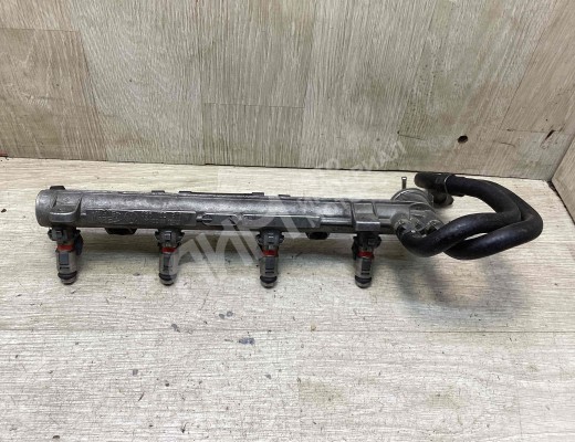 Форсунка Volkswagen Golf IV (1J) 1997-2004  Volkswagen Golf Golf IV (1J) 1997-2004