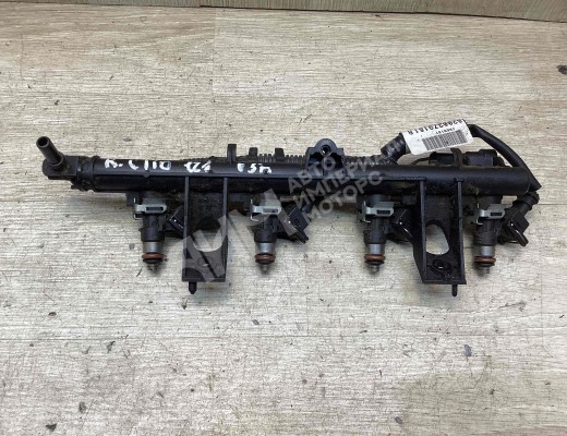 Форсунка Renault Clio III 2005-2013  Renault Clio Clio III 2005-2013