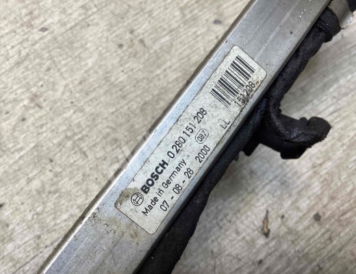 Форсунка Opel Astra H 2004-2007  Opel Astra Astra H 2004-2007