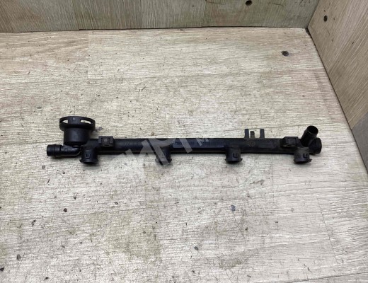 Топливная рампа Renault Laguna I (X56) 1993-2001  Renault Laguna Laguna I (X56) 1993-2001