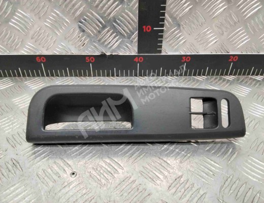 Ручка внутренняя передняя левая Volkswagen Golf IV (1J) 1997-2004  Volkswagen Golf Golf IV (1J) 1997-2004