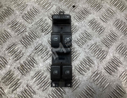 Блок управления стеклоподъемниками Volkswagen Passat B5 (3B) 1996-2000  Volkswagen Passat Passat B5 (3B) 1996-2000