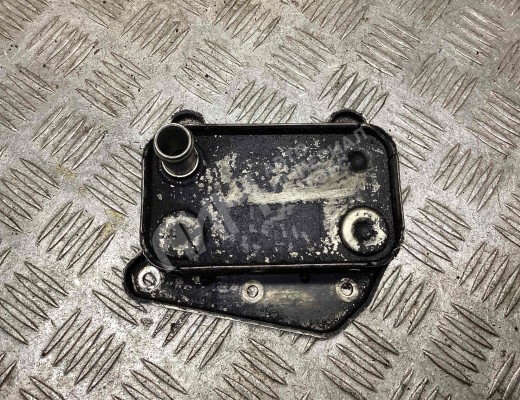 Радиатор масляный Mercedes C (W202) 1997-2000 рестайлинг  Mercedes C C (W202) 1997-2000 рестайлинг