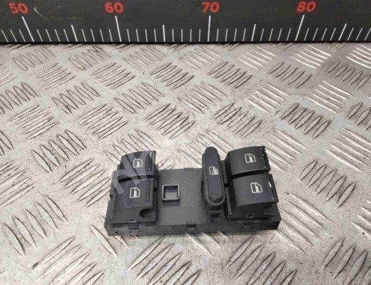 Блок управления стеклоподъемниками Volkswagen Golf+ V (5M) 2005-2014  Volkswagen Golf Plus Golf+ V (5M) 2005-2014