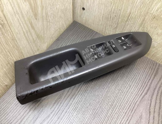 Блок управления стеклоподъемниками Volkswagen Touran I (1T) 2003-2006  Volkswagen Touran Touran I (1T) 2003-2006