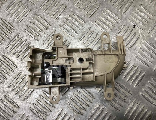 Ручка внутренняя передняя правая Nissan Murano I (Z50) 2002-2008  Nissan Murano Murano I (Z50) 2002-2008