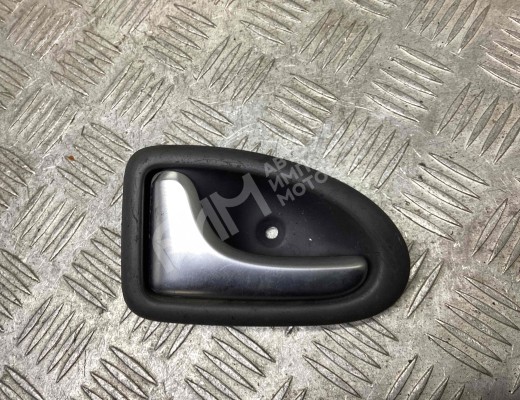 Ручка внутренняя передняя левая Renault Scenic I (JA) 1999-2003 рестайлинг  Renault Scenic Scenic I (JA) 1999-2003 рестайлинг