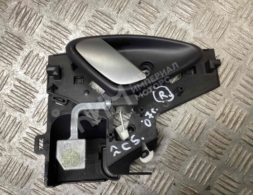 Ручка внутренняя задняя правая Citroen C5 I 2004-2008 рестайлинг  Citroen C5 C5 I 2004-2008 рестайлинг
