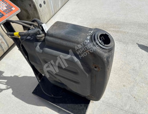 Бак AdBlue Renault Premium II 2006-2013  Renault Premium Premium II 2006-2013