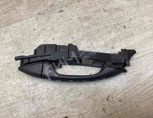 Ручка наружная передняя правая Mercedes C (W203) 2000-2004  Mercedes C C (W203) 2000-2004
