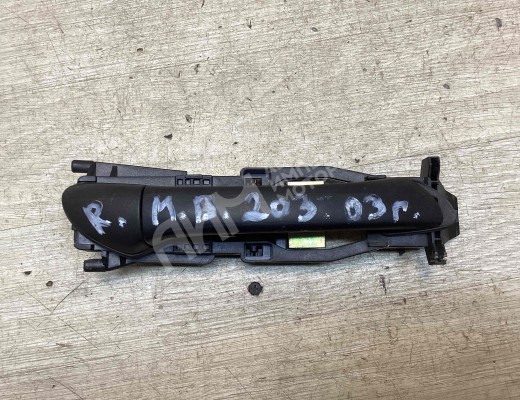 Ручка наружная передняя правая Mercedes C (W203) 2000-2004  Mercedes C C (W203) 2000-2004