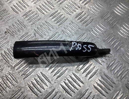 Ручка наружная передняя левая Volkswagen Passat B5 (3B) 1996-2000  Volkswagen Passat Passat B5 (3B) 1996-2000