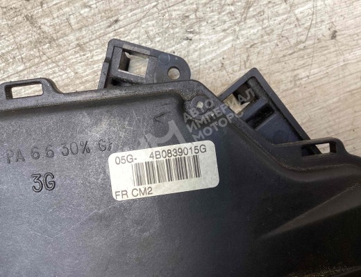 Замок двери задней левой Audi A6 C5 (4B) 2001-2004 рестайлинг  Audi A6 A6 C5 (4B) 2001-2004 рестайлинг