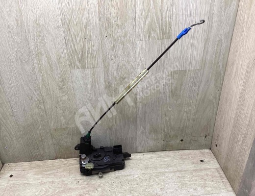 Замок двери передней левой Opel Zafira B 2005-2008  Opel Zafira Zafira B 2005-2008