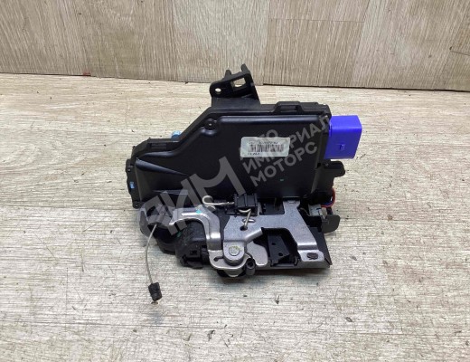 Замок двери передней правой Volkswagen Golf V (1K) 2004-2009  Volkswagen Golf Golf V (1K) 2004-2009