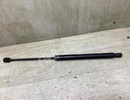 Амортизатор крышки багажника (3-5 двери) Opel Signum 2003-2005  Opel Signum Signum 2003-2005