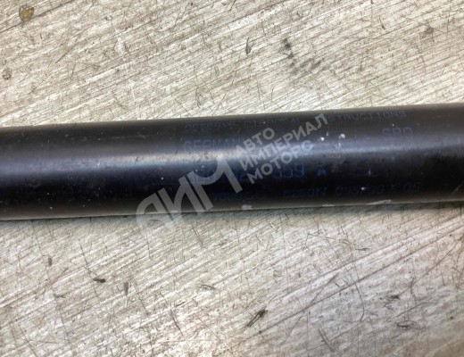 Амортизатор капота Volkswagen Passat B5+ (3B) 2000-2005 рестайлинг  Volkswagen Passat Passat B5+ (3B) 2000-2005 рестайлинг