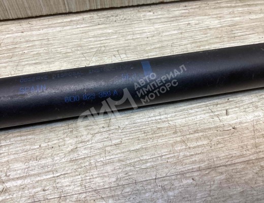 Амортизатор крышки багажника (3-5 двери) Volkswagen Polo IV (9N) 2001-2005  Volkswagen Polo Polo IV (9N) 2001-2005