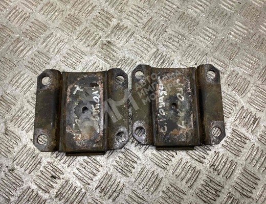 Кронштейн рессоры Chrysler Voyager IV (RG) 2001-2008  Chrysler Voyager Voyager IV (RG) 2001-2008
