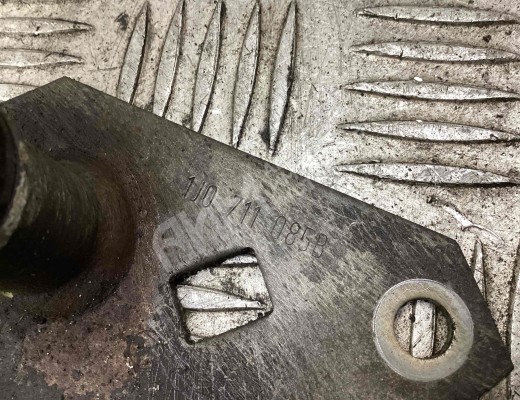Кронштейн КПП Audi A3 I (8L) 1996-2000  Audi A3 A3 I (8L) 1996-2000