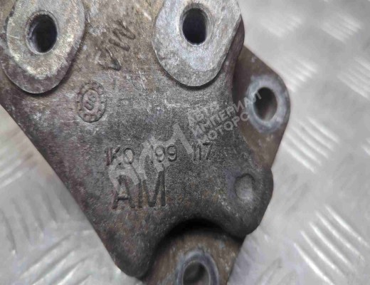Кронштейн КПП Volkswagen Golf V (1K) 2004-2009  Volkswagen Golf Golf V (1K) 2004-2009