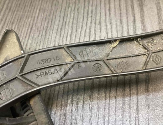 Ручка открывания капота Renault Megane II 2002-2006  Renault Megane Megane II 2002-2006