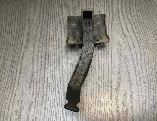 Ручка открывания капота Renault Megane II 2002-2006  Renault Megane Megane II 2002-2006