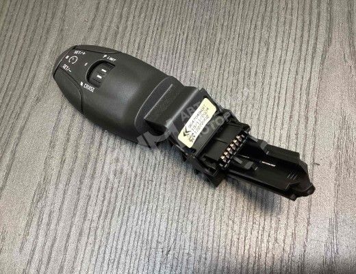 Переключатель круиз-контроля Peugeot 607 2004-2009 рестайлинг  Peugeot 607 607 2004-2009 рестайлинг