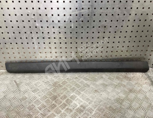 Накладка двери передней левой Volkswagen Passat B5 (3B) 1996-2000  Volkswagen Passat Passat B5 (3B) 1996-2000