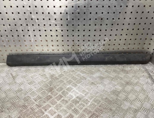 Накладка двери передней правой Volkswagen Passat B5 (3B) 1996-2000  Volkswagen Passat Passat B5 (3B) 1996-2000