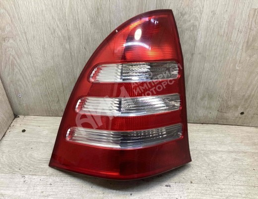 Фонарь задний левый Mercedes C (W203) 2000-2004  Mercedes C C (W203) 2000-2004