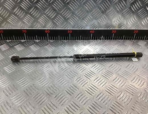 Амортизатор капота Scania 4-series 1995-2004  Scania 4-series 4-series 1995-2004