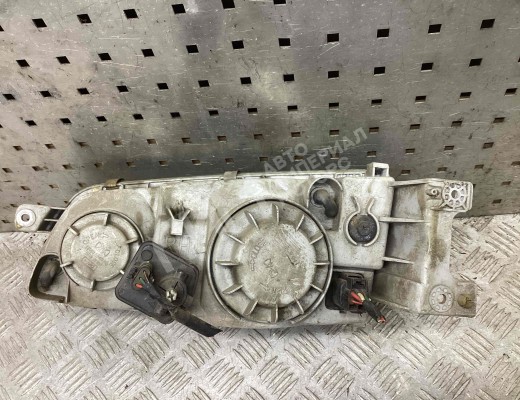 Фара правая Hyundai Libero 2000-2007  Hyundai Libero Libero 2000-2007