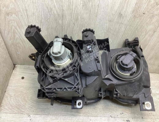 Фара левая BMW 3-Series (E46) 2001-2005 рестайлинг  BMW 3-Series 3-Series (E46) 2001-2005 рестайлинг