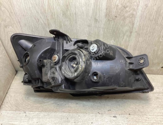 Фара левая Hyundai Getz I (TB) 2002-2011  Hyundai Getz Getz I (TB) 2002-2011