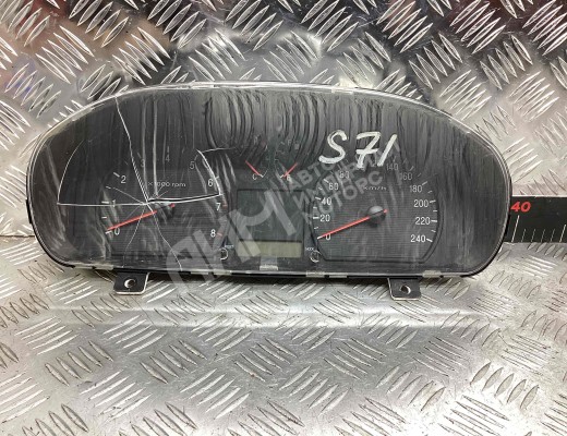 Щиток приборов (приборная панель) Hyundai Sonata IV (EF) 1998-2004  Hyundai Sonata Sonata IV (EF) 1998-2004