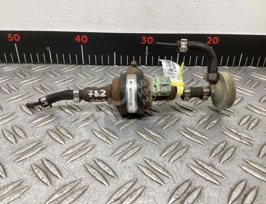 Насос топливный автономного отопителя Renault Premium II 2006-2013  Renault Premium Premium II 2006-2013