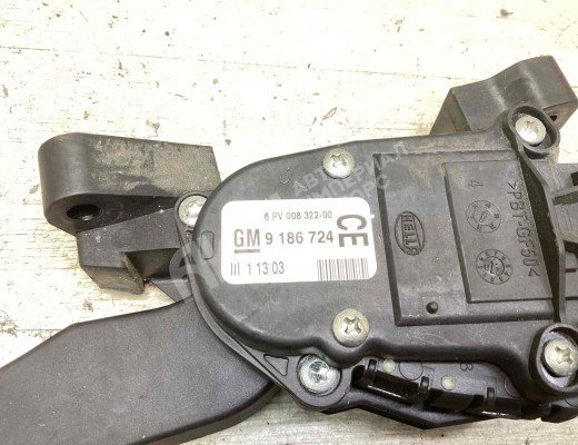 Педаль газа Opel Vectra C 2002-2005  Opel Vectra Vectra C 2002-2005