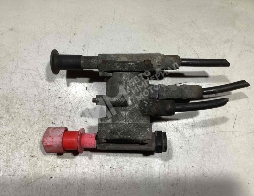 Кран тормозной прицепа Schmitz SKO-24  Schmitz SKO-24 SKO-24