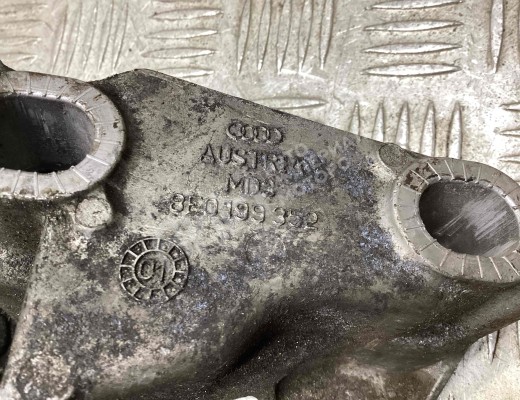 Кронштейн стабилизатора Audi A4 B6 (8EC, 8E5) 2000-2004  Audi A4 A4 B6 (8EC, 8E5) 2000-2004
