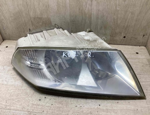 Фара правая Skoda Octavia A5 (1Z) 2004-2008  Skoda Octavia Octavia A5 (1Z) 2004-2008